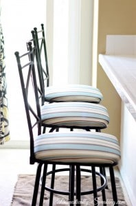 living-room-bhg-4.jpg