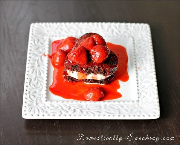 heart, chocolate, cake, cream cheese, strawberries