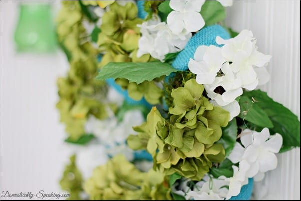 Spring Wreath: Blues, Greens and Burlap @ Domestically-Speaking.com spring, wreath, blue, burlap, flowers, moss, green, hydrangeas