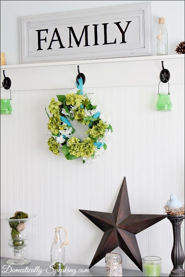 Spring Wreath: Blues, Greens and Burlap @ Domestically-Speaking.com spring, wreath, blue, burlap, flowers, moss, green, hydrangeas