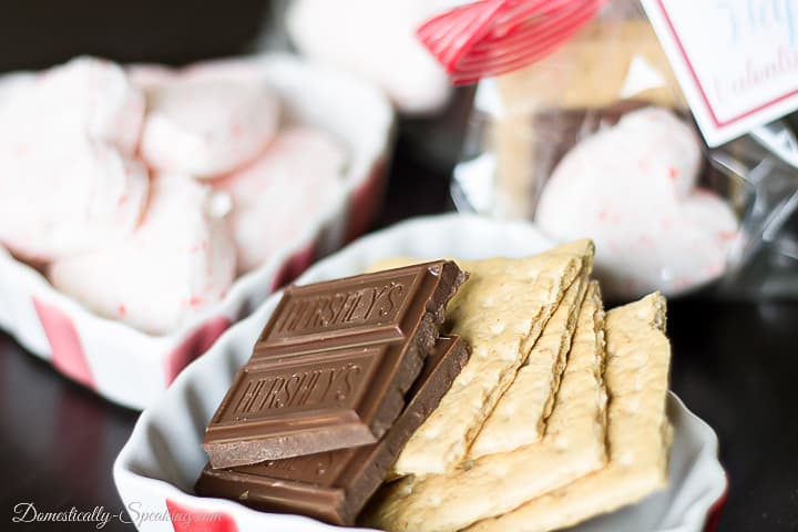 Valentine Smores Printable | For all my Peeps! | Cute free printable with instructions on using Valentine Peeps for a gift bag Smore Supplies