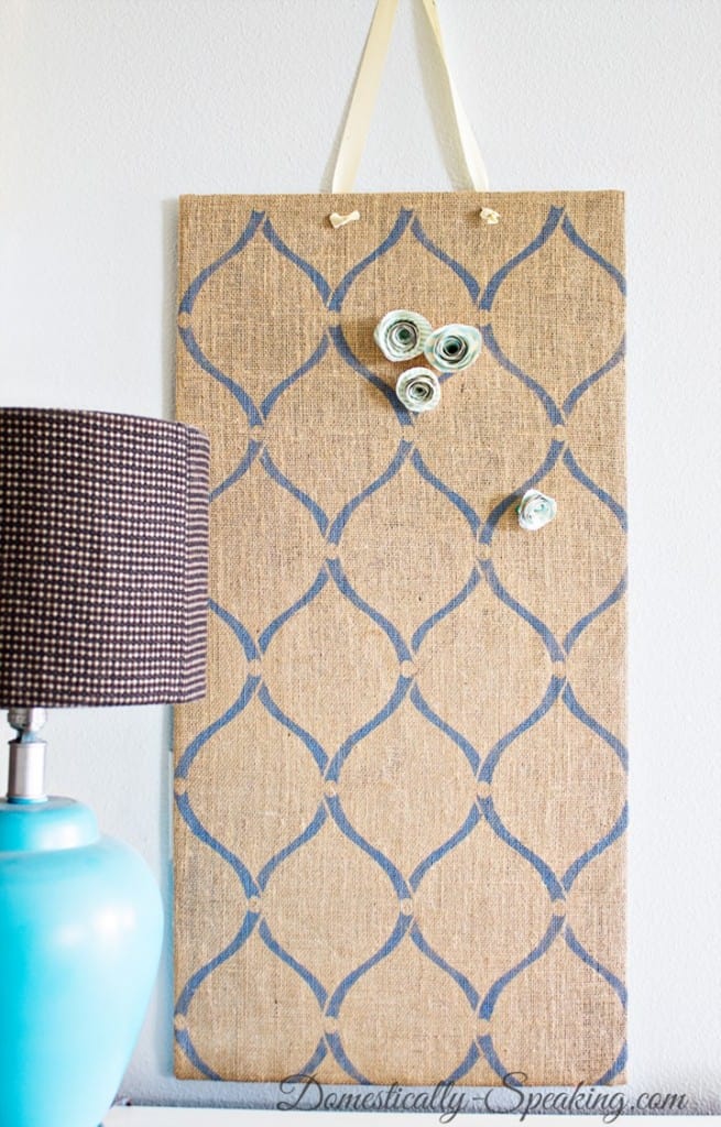 Stenciled-Burlap-Magnet-Board-6.jpg