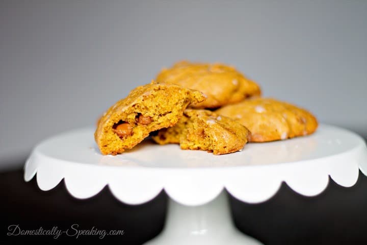 Pumpkin Spice Caramel Cookies