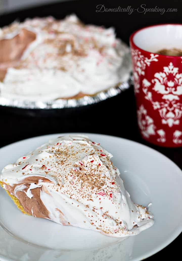 Easy Peppermint Chocolate Cream Pie