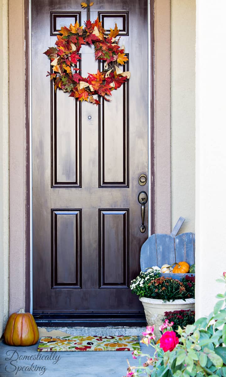 DIY Rustic Pumpkin For Your Porch 4 DIY Rustic Pumpkin For Your Porch 4