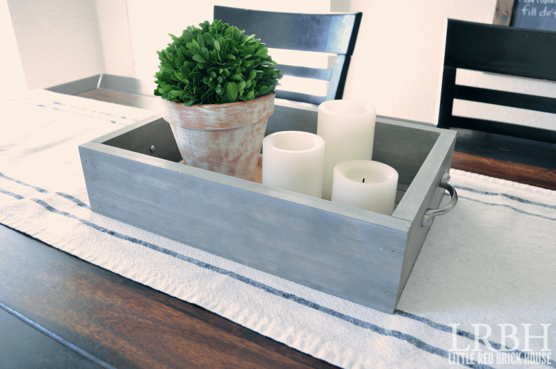 DIY Wooden Tray | LITTLE RED BRICK HOUSE