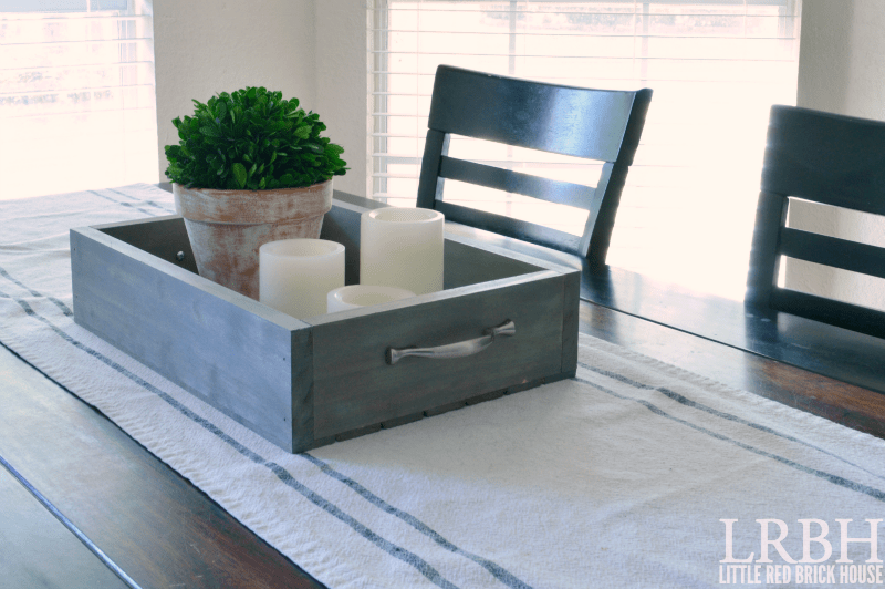 DIY Wooden Tray | LITTLE RED BRICK HOUSE