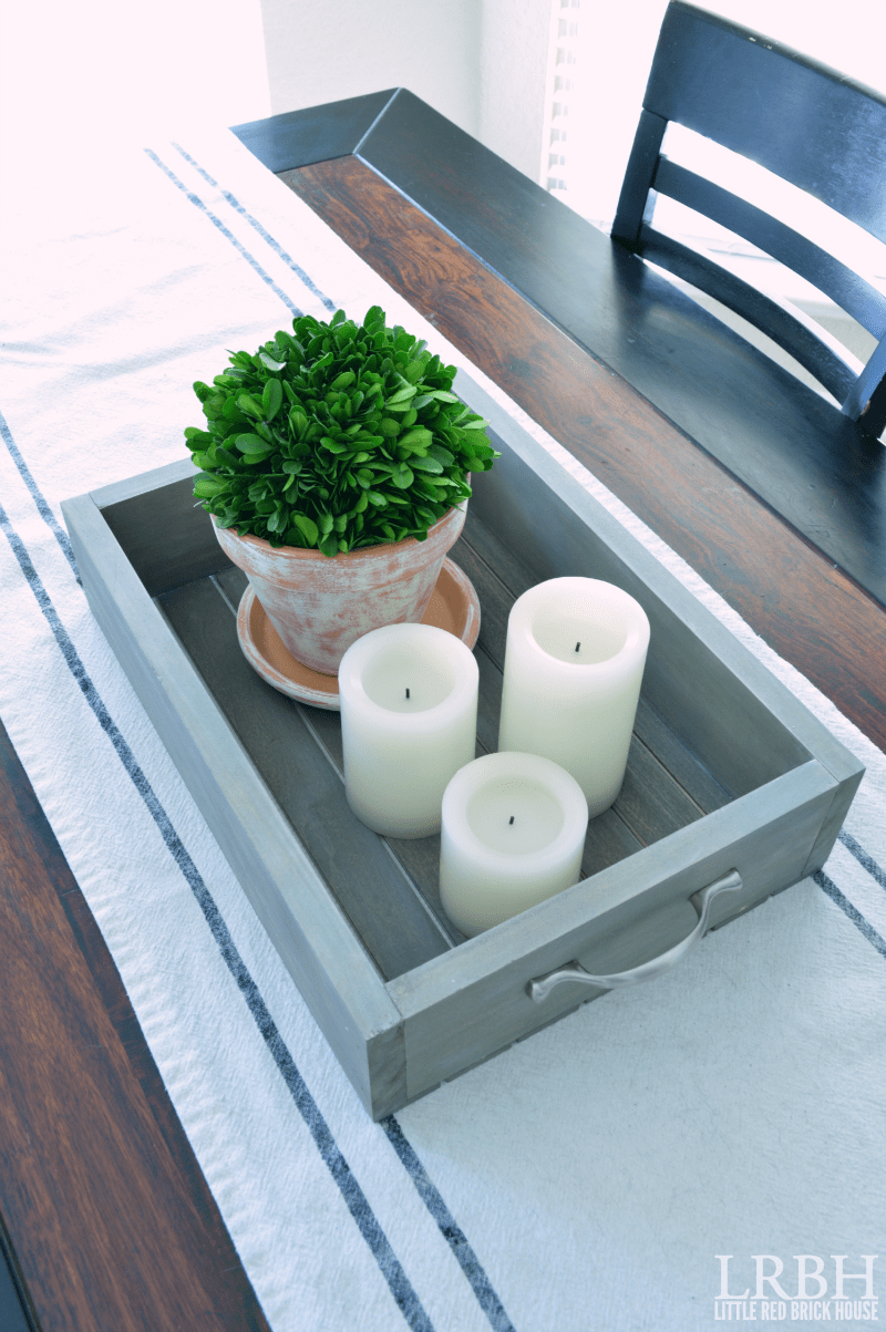 DIY Wooden Tray | LITTLE RED BRICK HOUSE