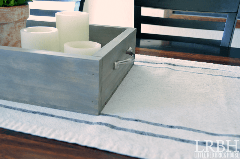 DIY Wooden Tray | LITTLE RED BRICK HOUSE