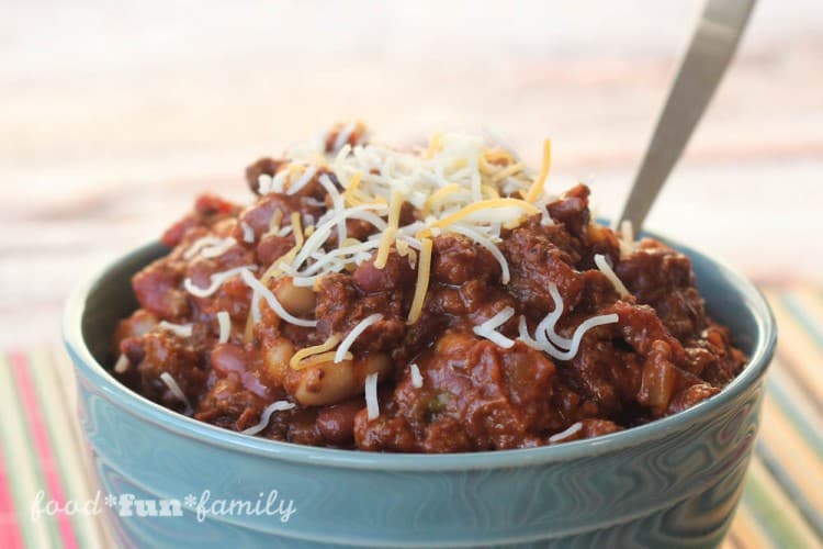 The-Best-Crock-Pot-Chili-Recipe-from-Food-Fun-Family