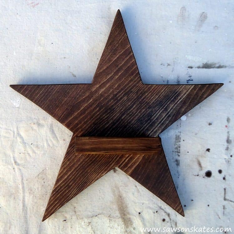 DIY Large Rustic Wood Star with Lights For Under $5!