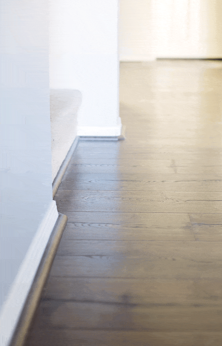pergo-outlast-flooring-around-the-stairs