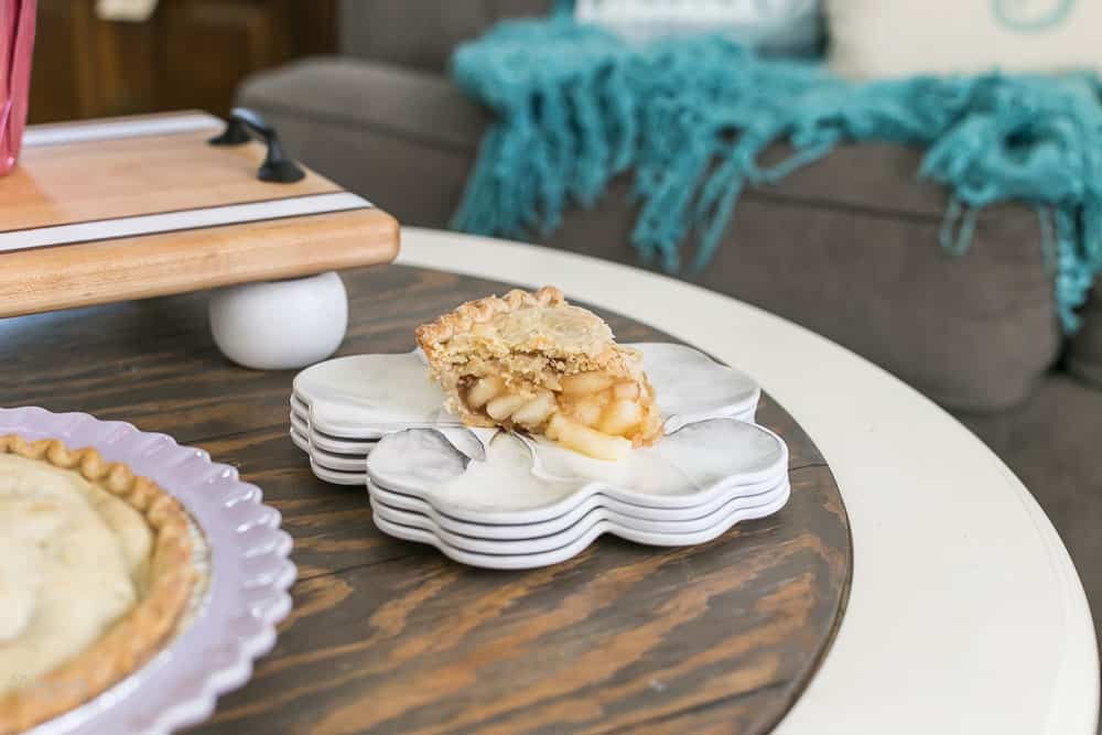 apple pie on flower shaped plate