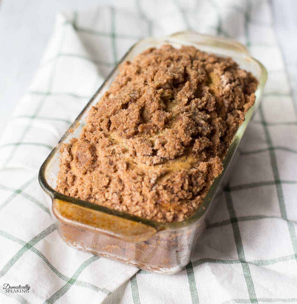 Banana Bread with Crumb Topping Domestically Speaking