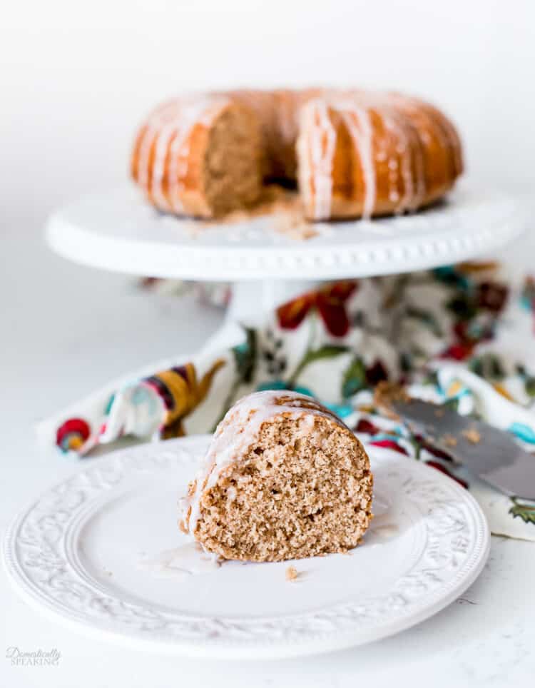 Easy Applesauce Spice Cake