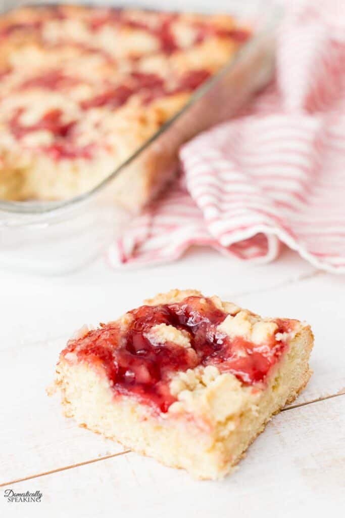 Strawberry Cream Cheese Bars