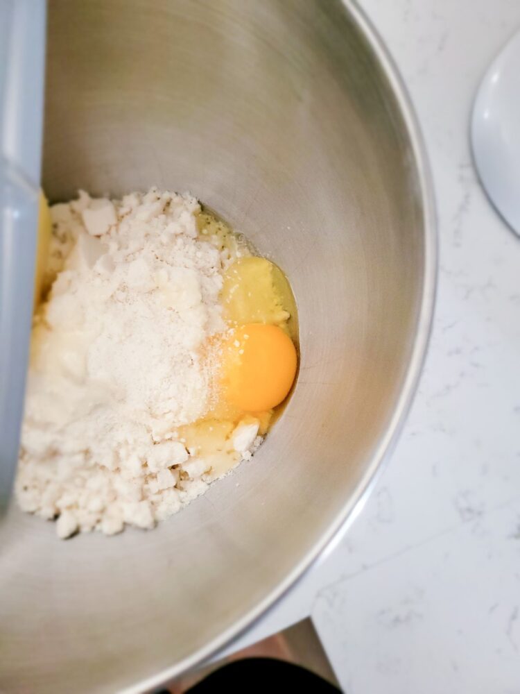 Adding an egg Adding an egg