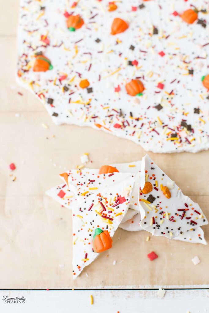 fall white chocolate bark