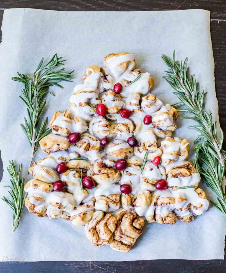 Christmas Tree shaped Cinnamon Rolls