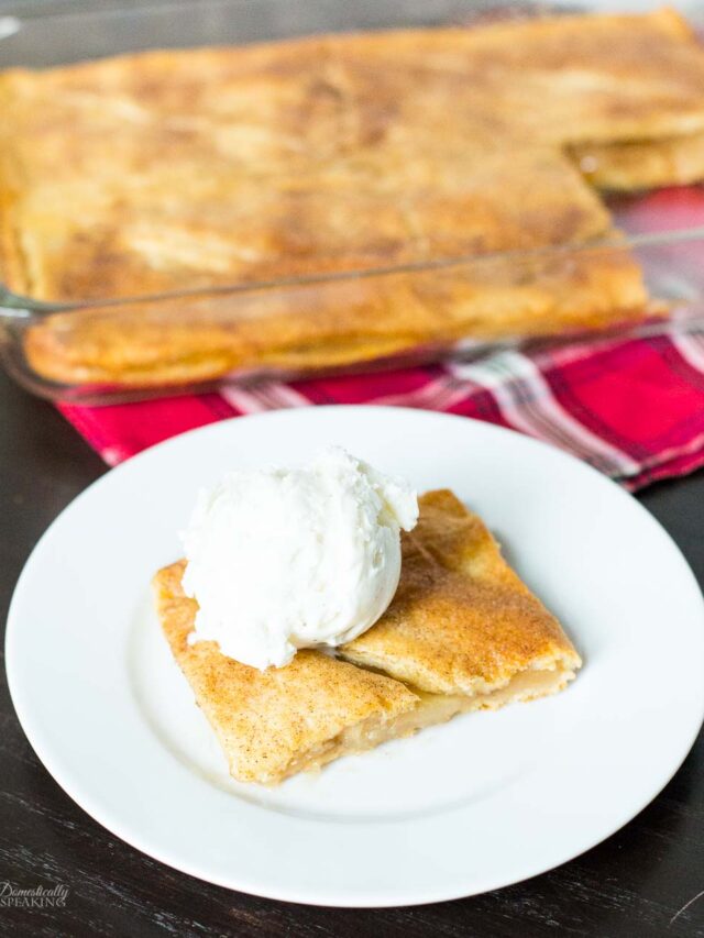 Cinnamon Apple Pie Bars Domestically Speaking