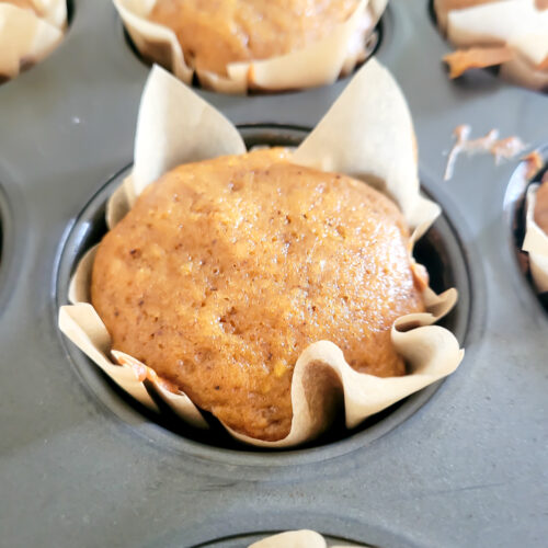 delicious muffins for fall - pumpkin zucchini