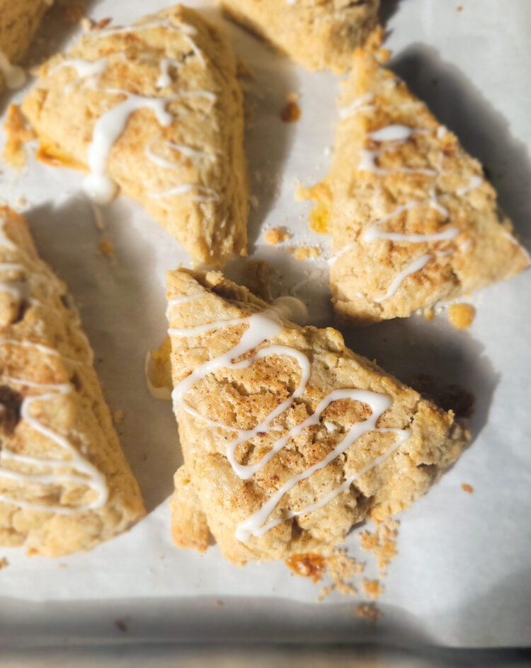 flakey chai scones